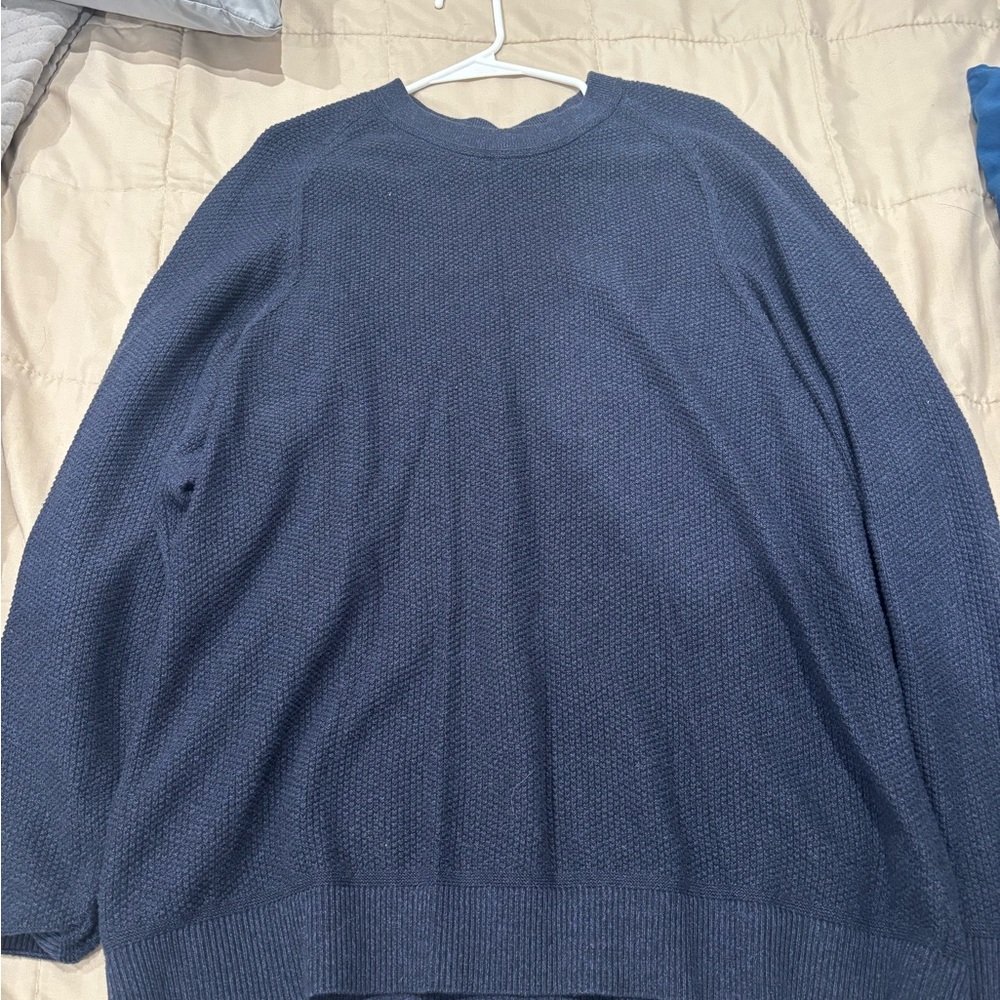 lululemon athletica Men's Navy Crewneck Sweater XL